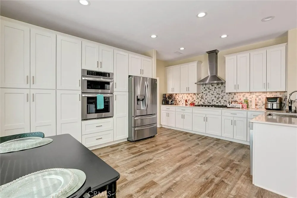 28404 Rock Canyon Saugus, CA 91390