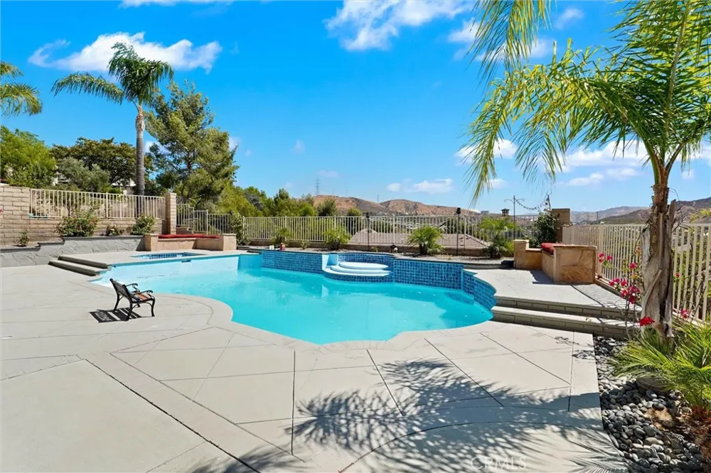 28404 Rock Canyon Saugus, CA 91390