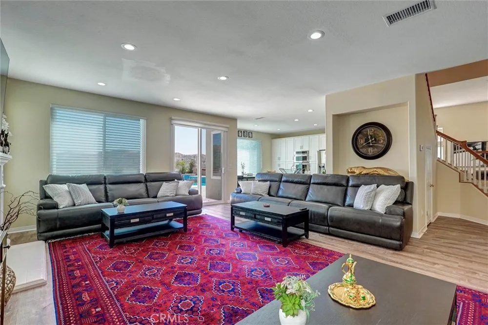 28404 Rock Canyon Saugus, CA 91390