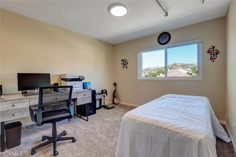 28404 Rock Canyon Saugus, CA 91390