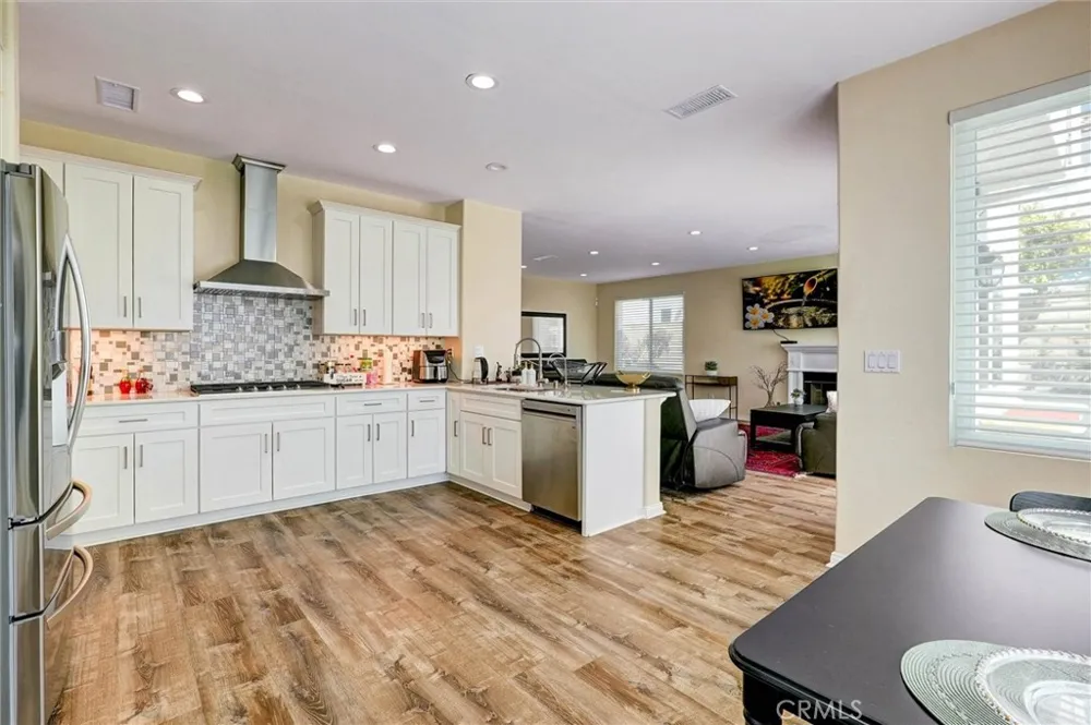 28404 Rock Canyon Saugus, CA 91390