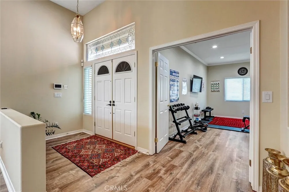 28404 Rock Canyon Saugus, CA 91390