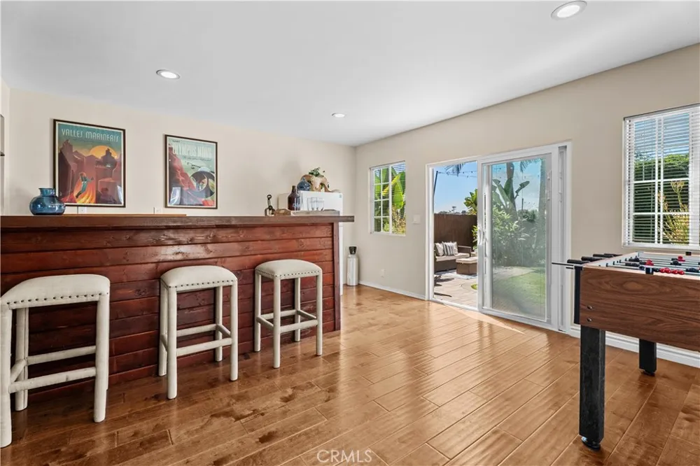 526 E Maple El Segundo, CA 90245