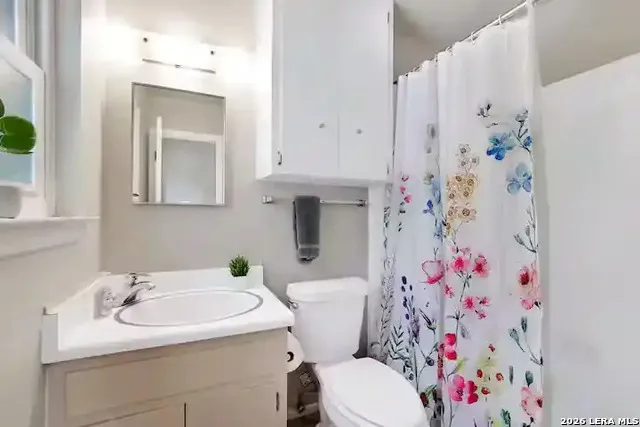 4023 Midvale San Antonio, TX 78229