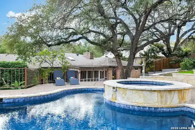4023 Midvale San Antonio, TX 78229