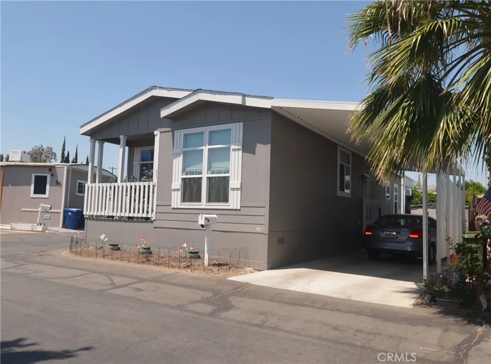 21001 Plummer Street #37 Chatsworth, CA 91311