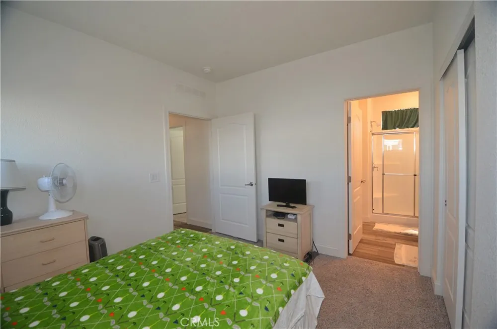 21001 Plummer Street #37 Chatsworth, CA 91311