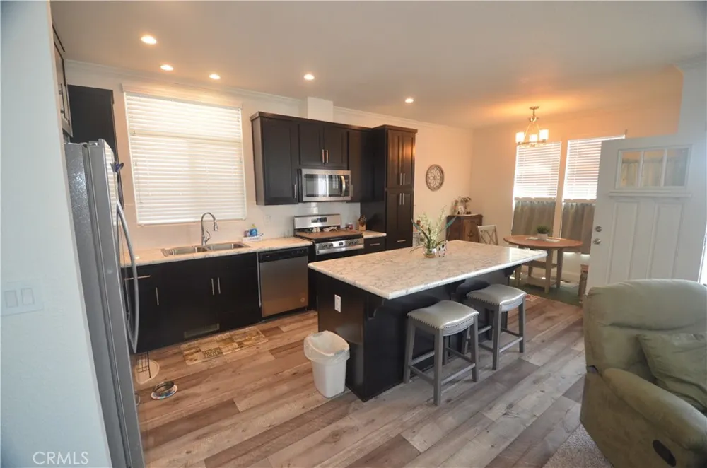 21001 Plummer Street #37 Chatsworth, CA 91311