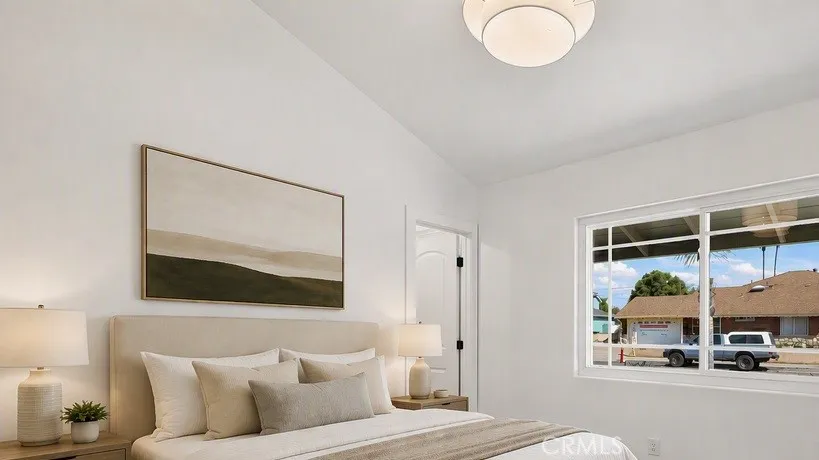 1118 Dena Santa Maria, CA 93454
