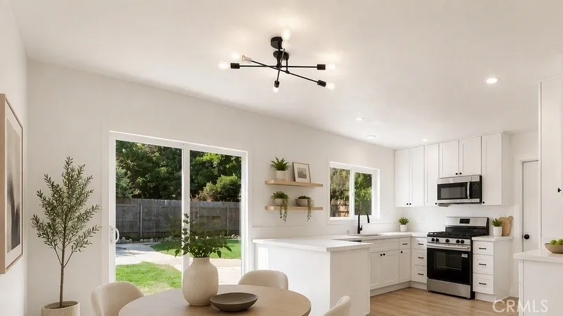 1118 Dena Santa Maria, CA 93454