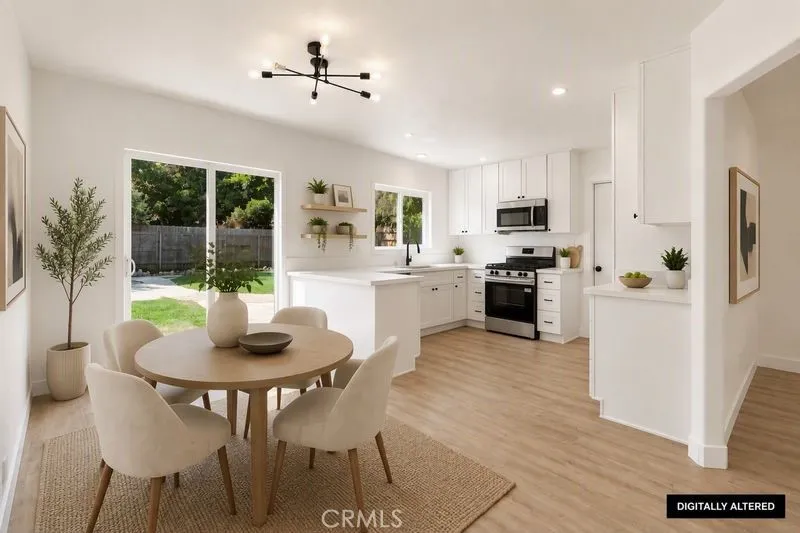 1118 Dena Santa Maria, CA 93454