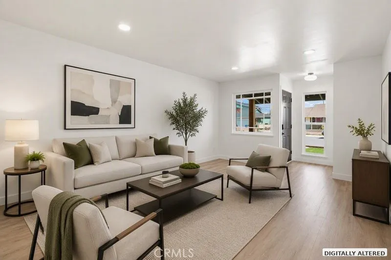 1118 Dena Santa Maria, CA 93454
