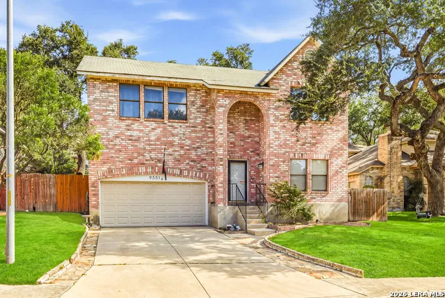 9551 MAIDENSTONE DR San Antonio, TX 78250