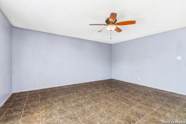 9551 MAIDENSTONE DR San Antonio, TX 78250