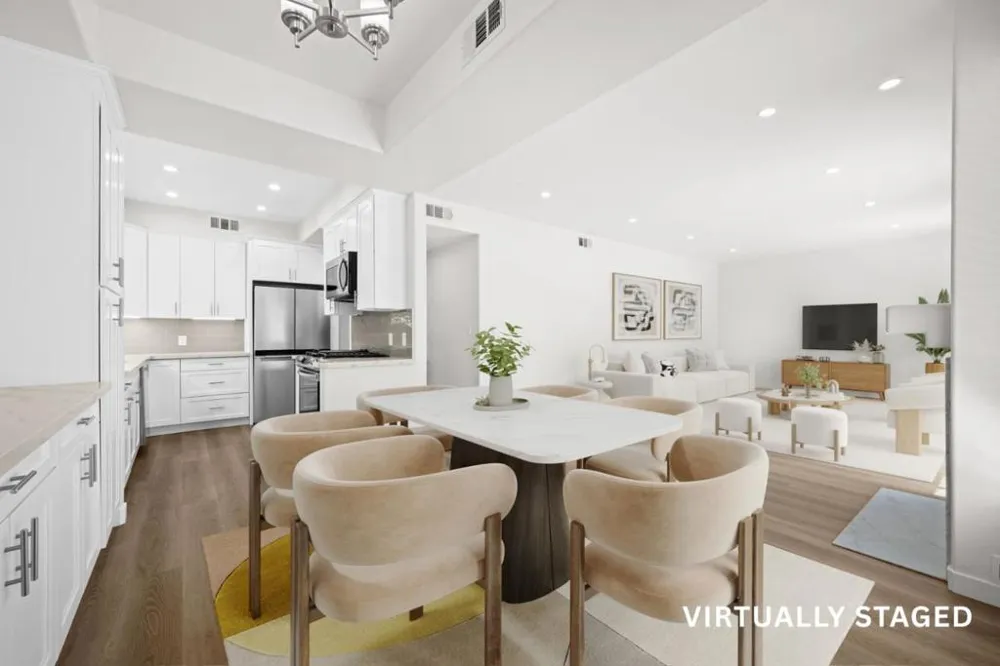 910 S Bedford Street #102 Los Angeles, CA 90035