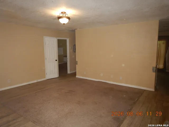 4322 Lehman Dr Kirby, TX 78219