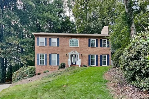 3163 Oak Springs Way