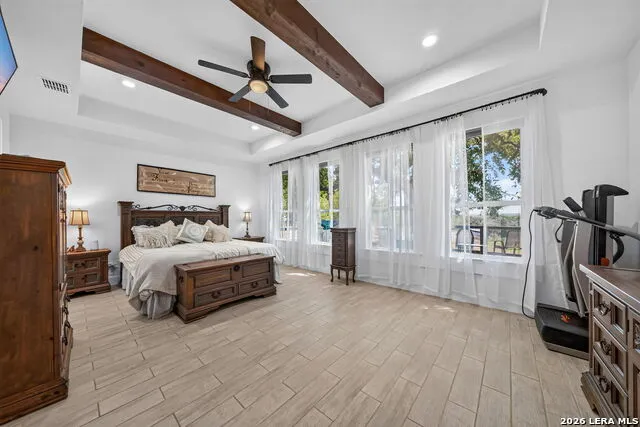 335 SADDLE MOUNTAIN DR Boerne, TX 78006