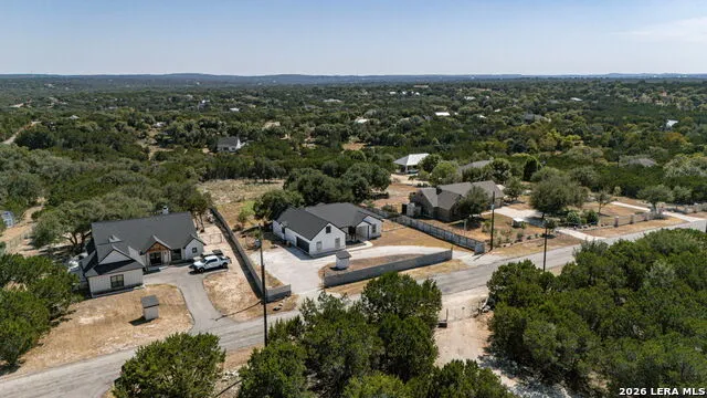 335 SADDLE MOUNTAIN DR Boerne, TX 78006