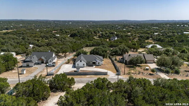 335 SADDLE MOUNTAIN DR Boerne, TX 78006