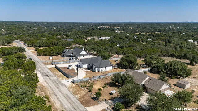 335 SADDLE MOUNTAIN DR Boerne, TX 78006