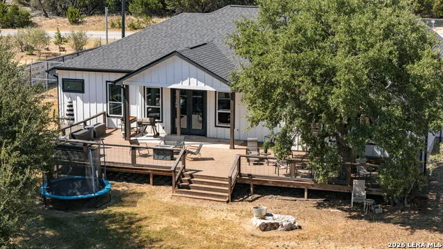 335 SADDLE MOUNTAIN DR Boerne, TX 78006
