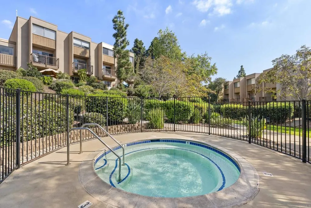 5700 Baltimore Drive #66 La Mesa, CA 91942
