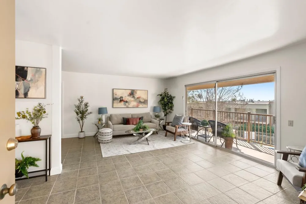5700 Baltimore Drive #66 La Mesa, CA 91942