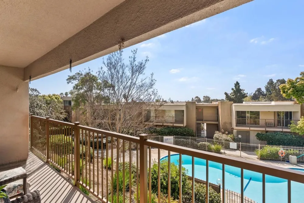 5700 Baltimore Drive #66 La Mesa, CA 91942