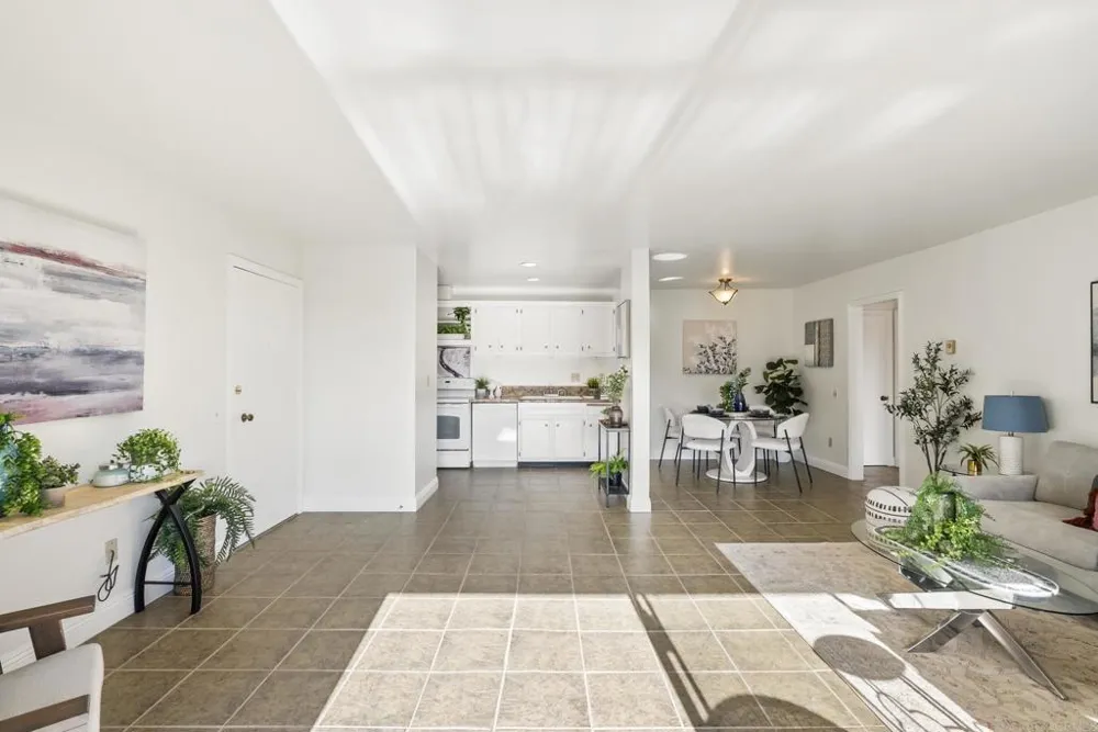 5700 Baltimore Drive #66 La Mesa, CA 91942