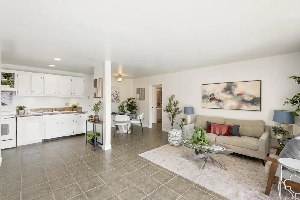 5700 Baltimore Drive #66 La Mesa, CA 91942