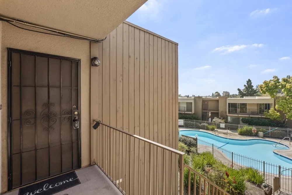 5700 Baltimore Drive #66 La Mesa, CA 91942