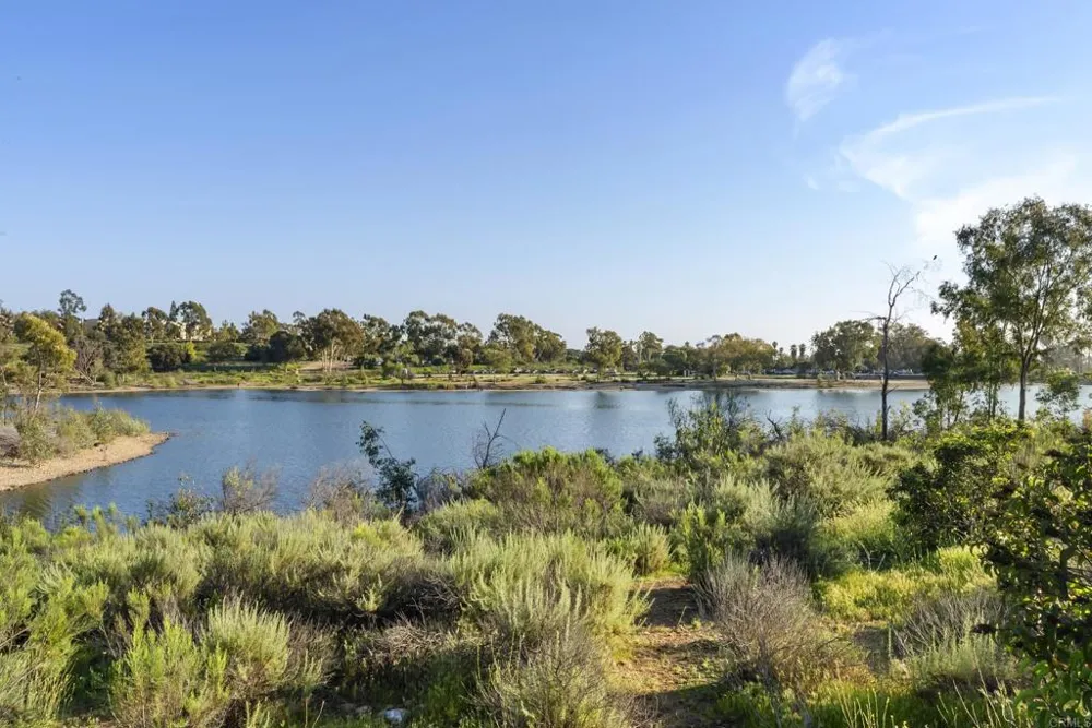 5700 Baltimore Drive #66 La Mesa, CA 91942