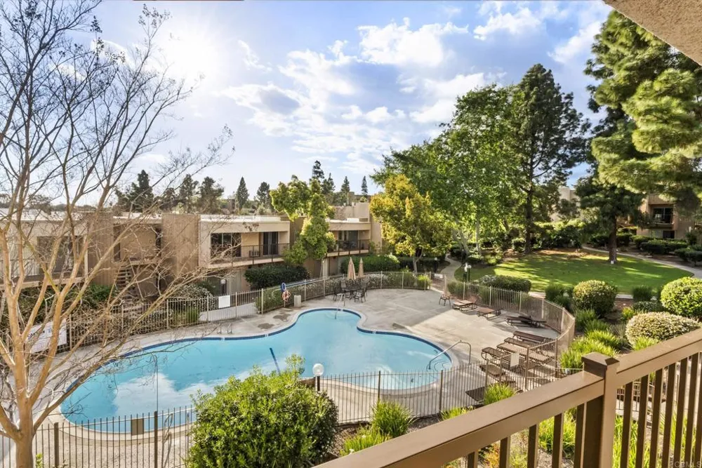 5700 Baltimore Drive #66 La Mesa, CA 91942