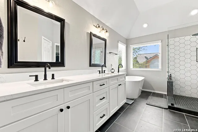 2448 Woodbridge Way Schertz, TX 78154