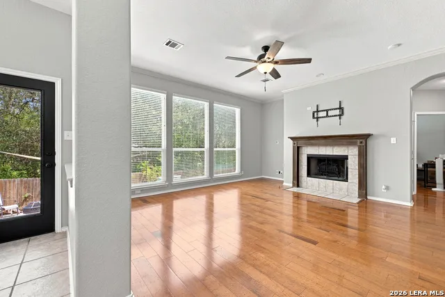 2448 Woodbridge Way Schertz, TX 78154