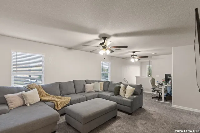 2526 SUNSET BND San Antonio, TX 78244