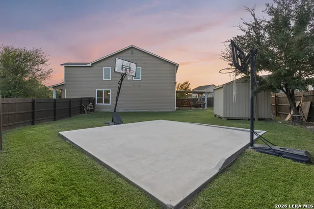 2526 SUNSET BND San Antonio, TX 78244