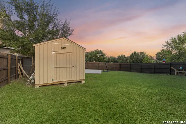 2526 SUNSET BND San Antonio, TX 78244