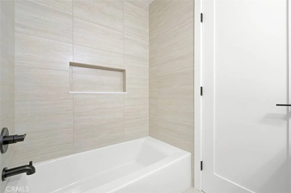 2578 Calle Barcelona Tustin, CA 92782