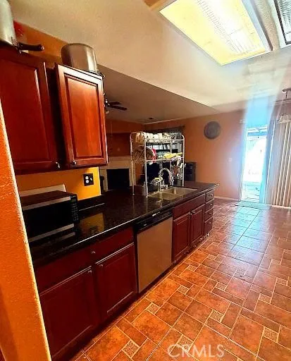 2328 Sonora Fresno, CA 93722