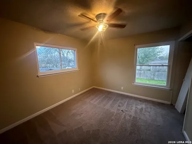 4402 LAKEWOOD DR San Antonio, TX 78220