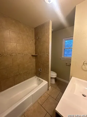 4402 LAKEWOOD DR San Antonio, TX 78220