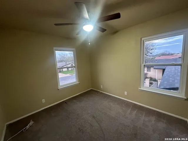 4402 LAKEWOOD DR San Antonio, TX 78220