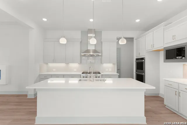 10145 Heinichen San Antonio, TX 78245