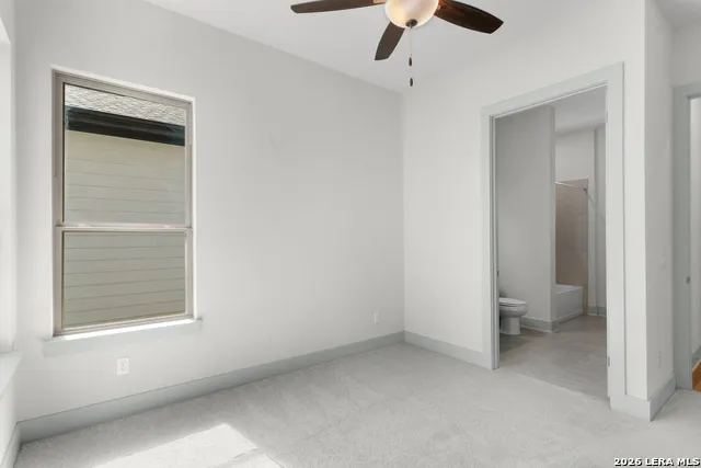 10145 Heinichen San Antonio, TX 78245