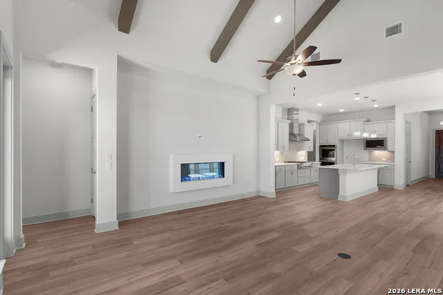 10145 Heinichen San Antonio, TX 78245