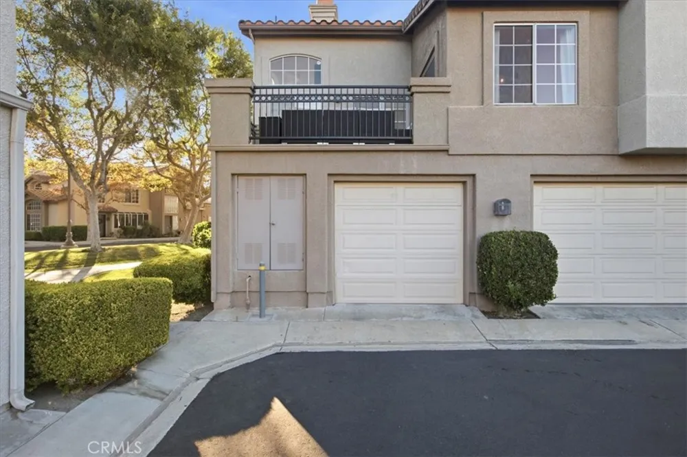 19 Indigo Aliso Viejo, CA 92656