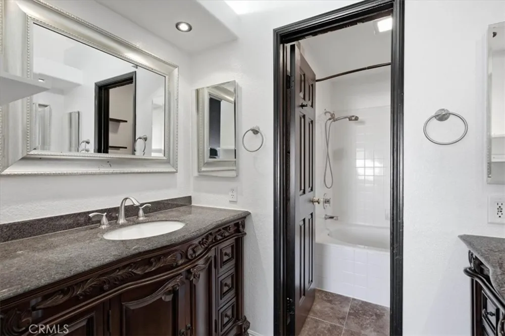 19 Indigo Aliso Viejo, CA 92656