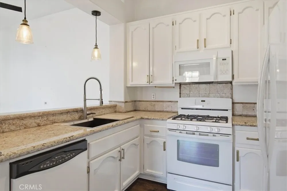 19 Indigo Aliso Viejo, CA 92656